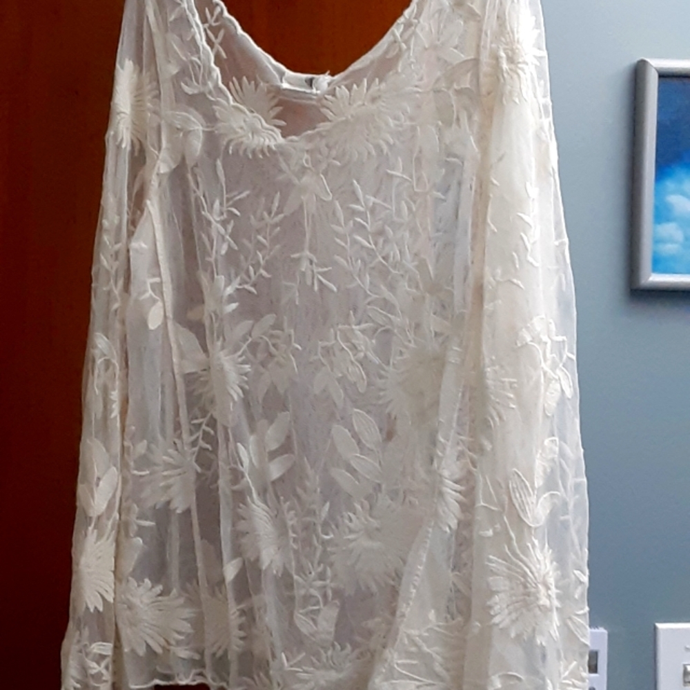 Lacy white shell top